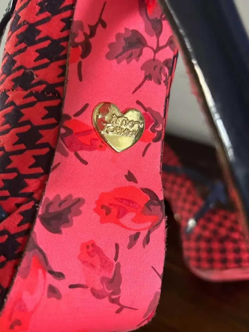Rare Betsey Johnson 